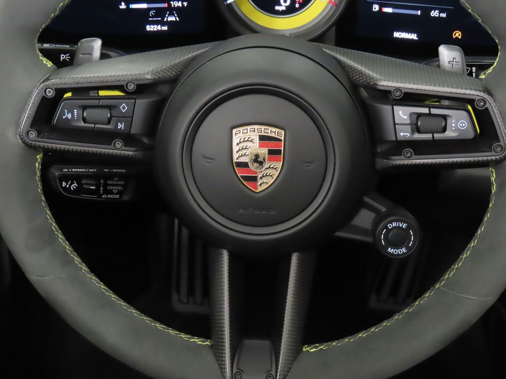 Thumbnail: 2023 Porsche 911 - 26