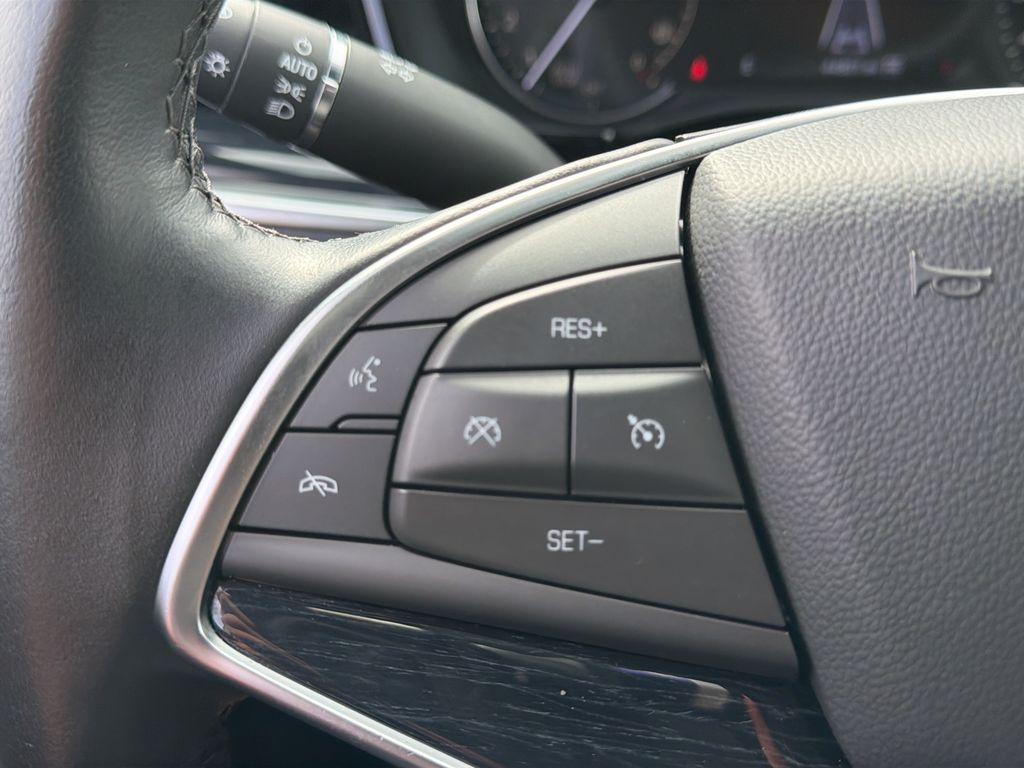 Thumbnail: 2024 Cadillac XT5 - 26