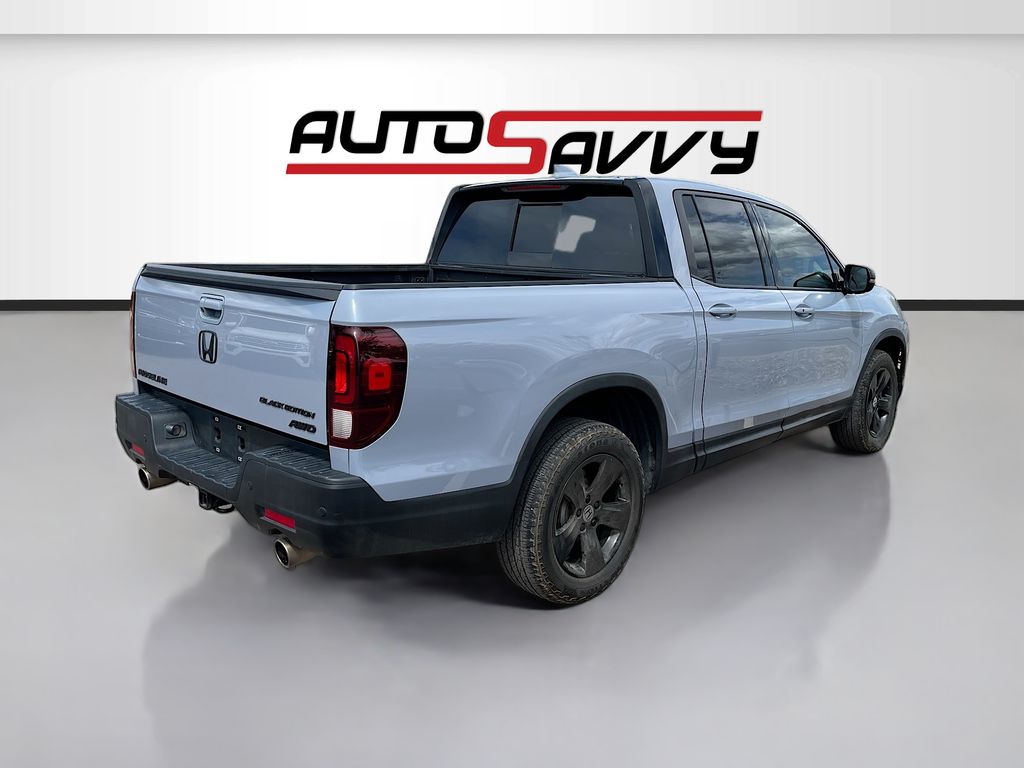 Used 2023 Gray Honda Black Edition image 7