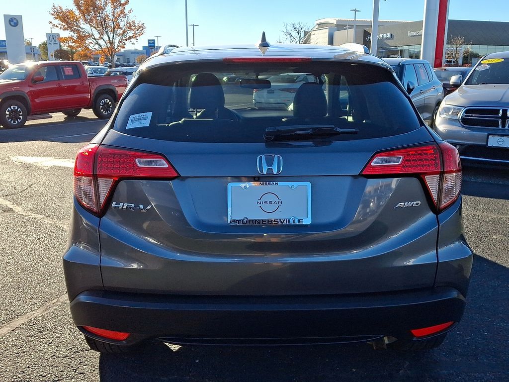 Thumbnail: 2017 Honda HR-V - 5
