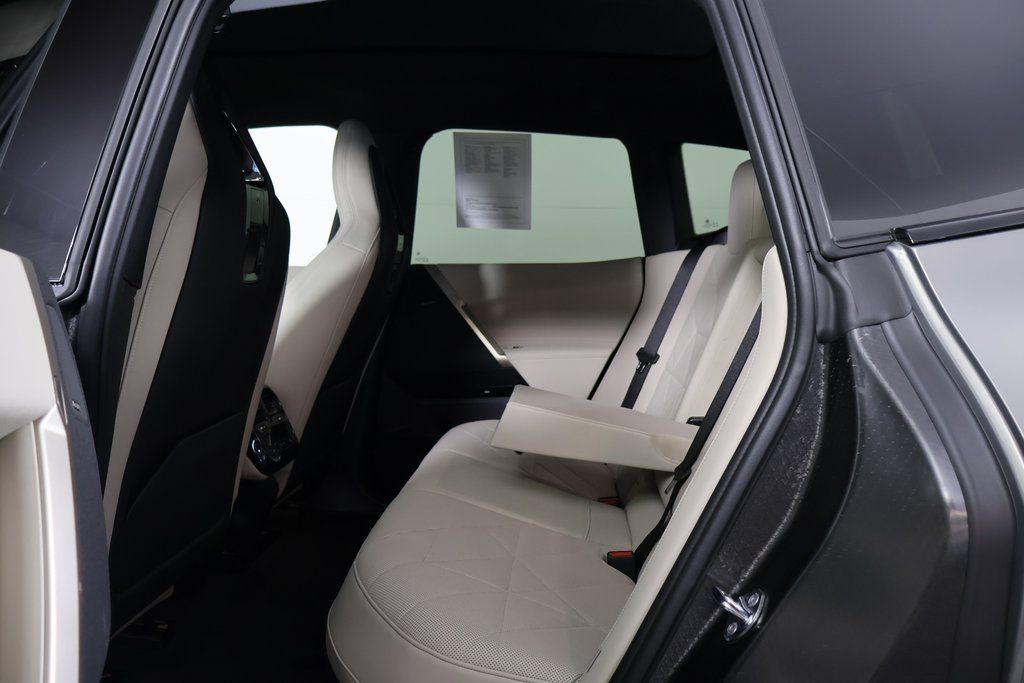 Thumbnail: 2025 BMW iX - 11