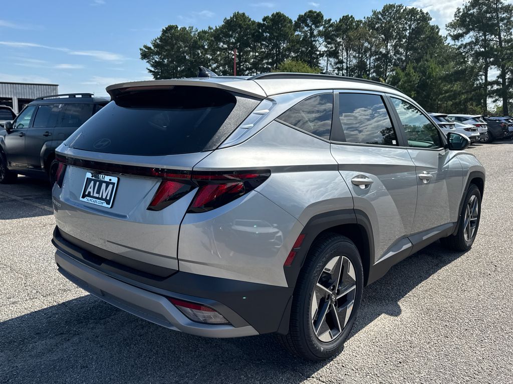 2025 Hyundai Tucson SEL photo 5