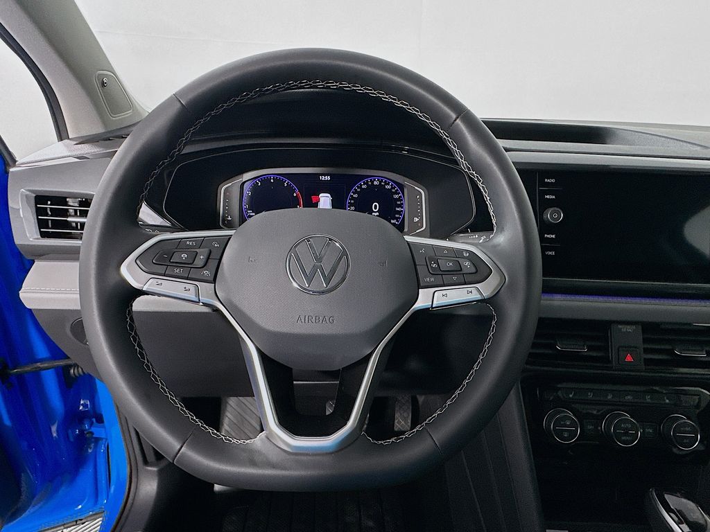 Thumbnail: 2023 Volkswagen Taos - 11
