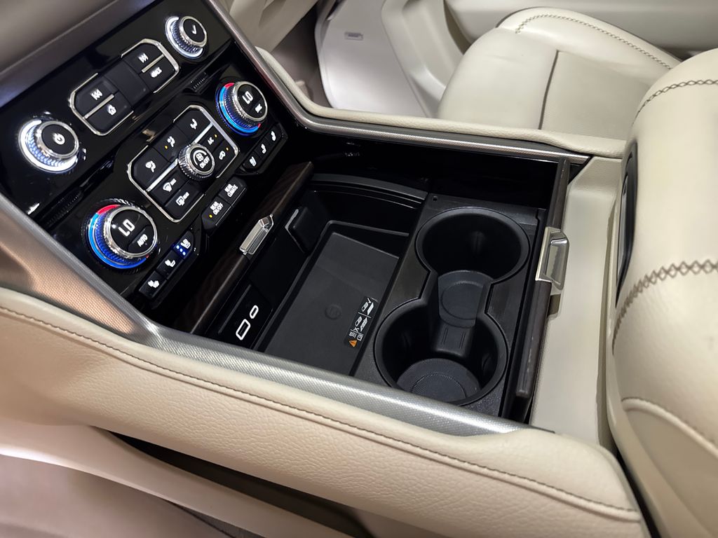2023 White Frost Tricoat GMC Yukon Denali RWD SUV