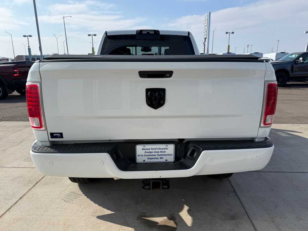 Used 2018 White Ram Laramie image 7