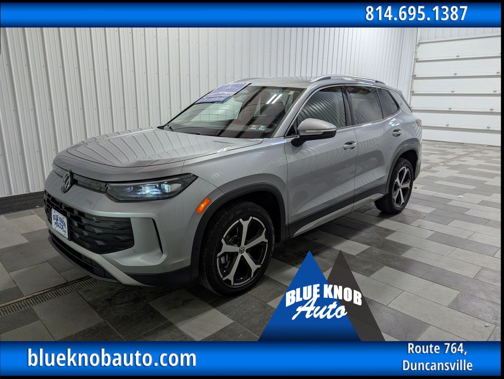 Silver 2026 Volkswagen Tiguan SUV / Crossover All-Wheel Drive 8-Speed Automatic