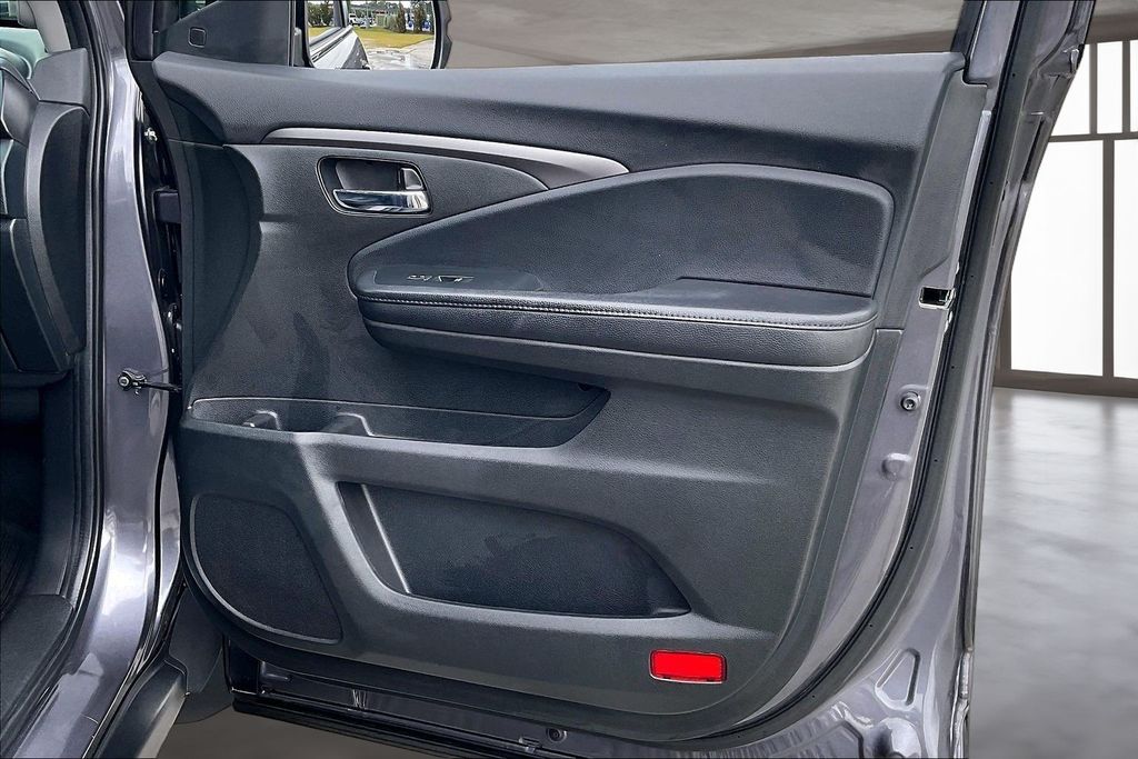 2022 Honda Pilot EX-L - Photo 28