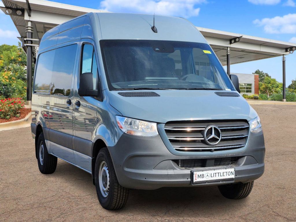 2024 Mercedes-Benz Sprinter 2500 Crew 144 WB 2