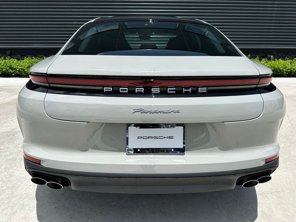 Thumbnail: 2025 Porsche Panamera - 11