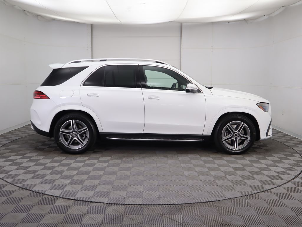 Thumbnail: 2026 Mercedes-Benz GLE - 4