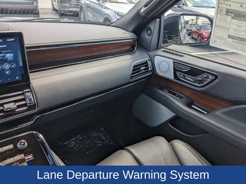 2024 Lincoln Navigator Reserve