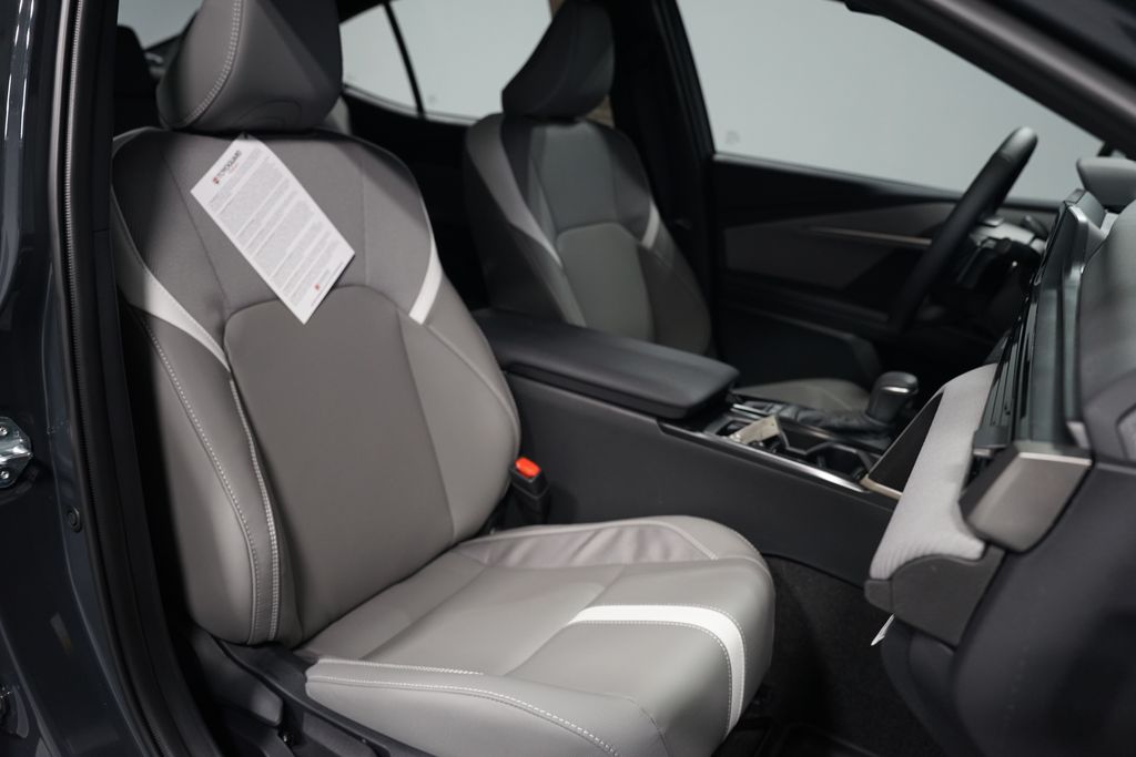 Thumbnail: 2026 Toyota Camry - 29