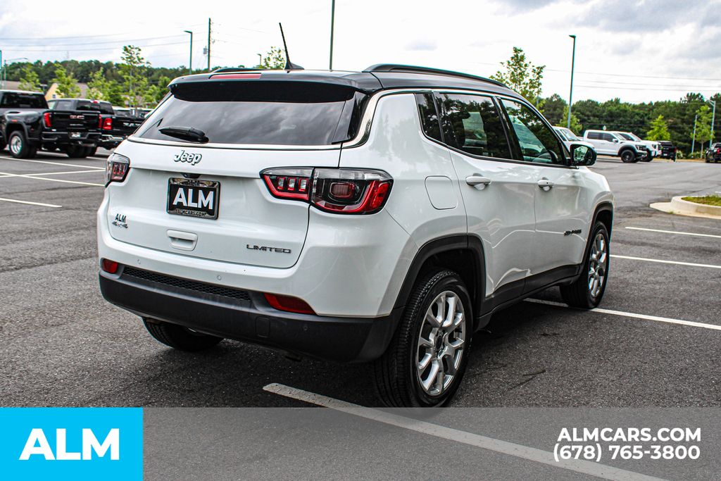 Used 2025 White Jeep Limited image 6