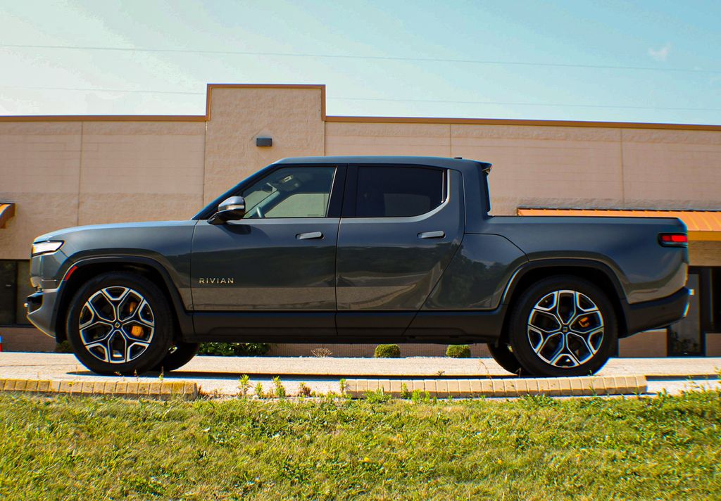 Exterior 7