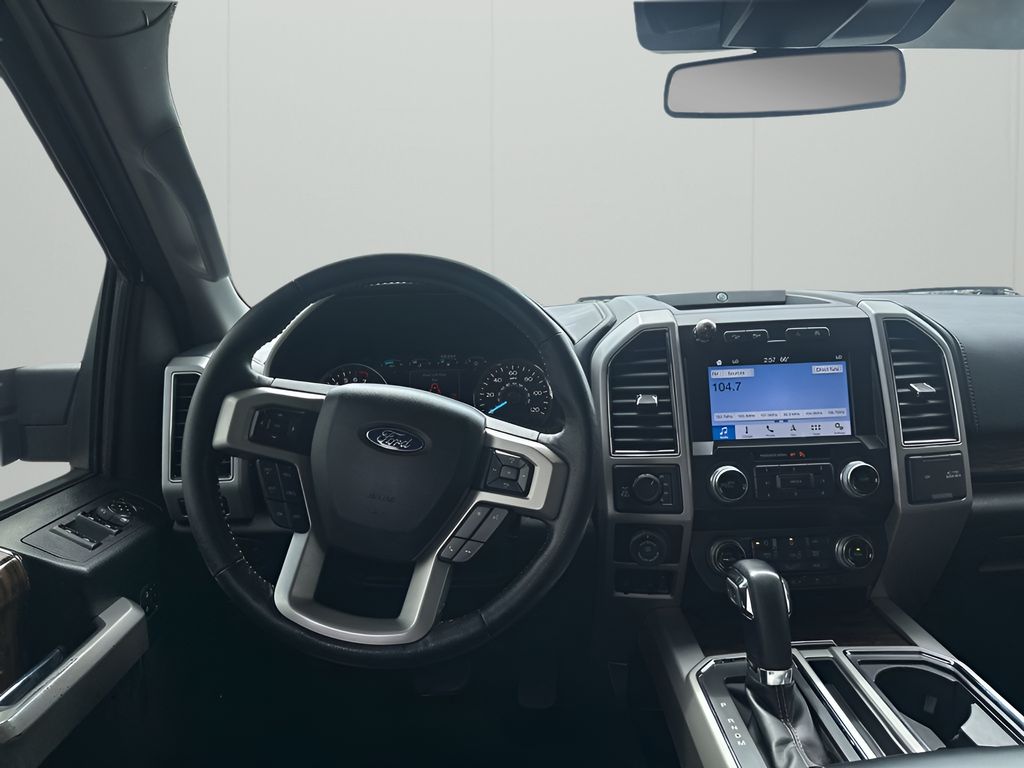 Used Car 2019 Ford F-150  Lariat For Sale Under $25,000 In Austin, Texas