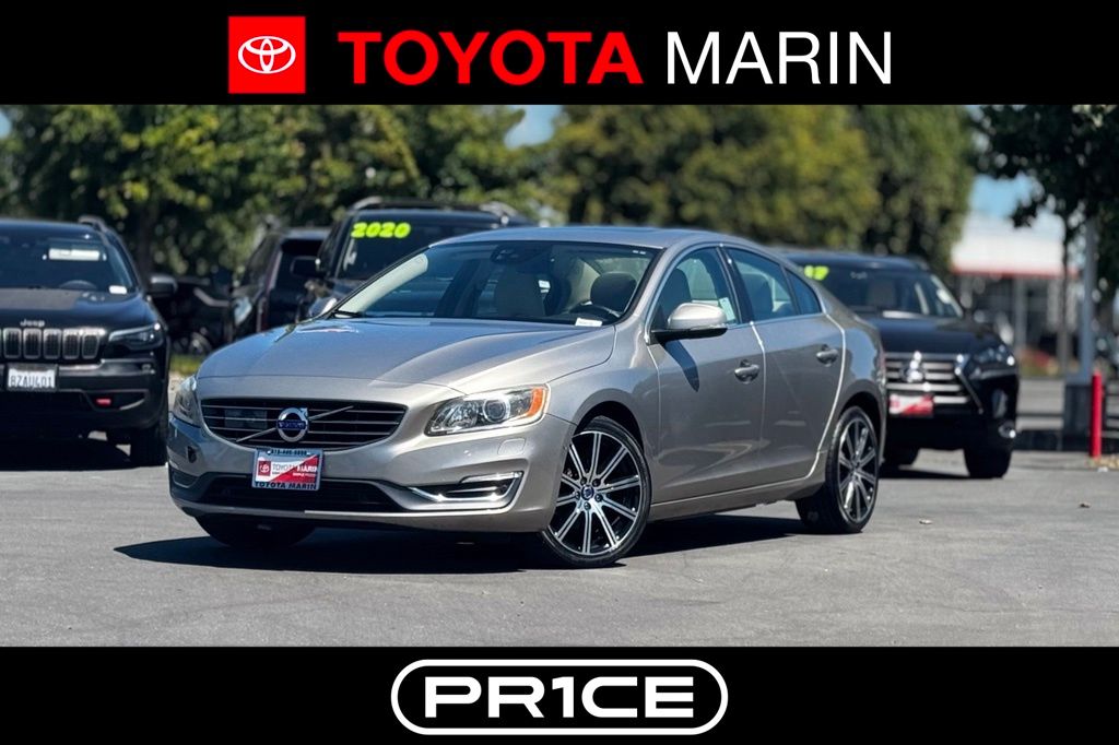 2015 Volvo S60 T5 Drive-E FWD Platinum's photo