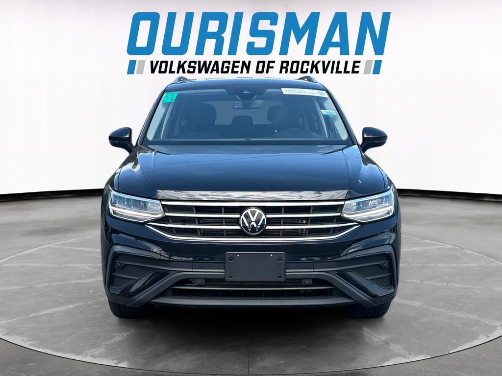 2024 Volkswagen Tiguan 2.0T SE photo