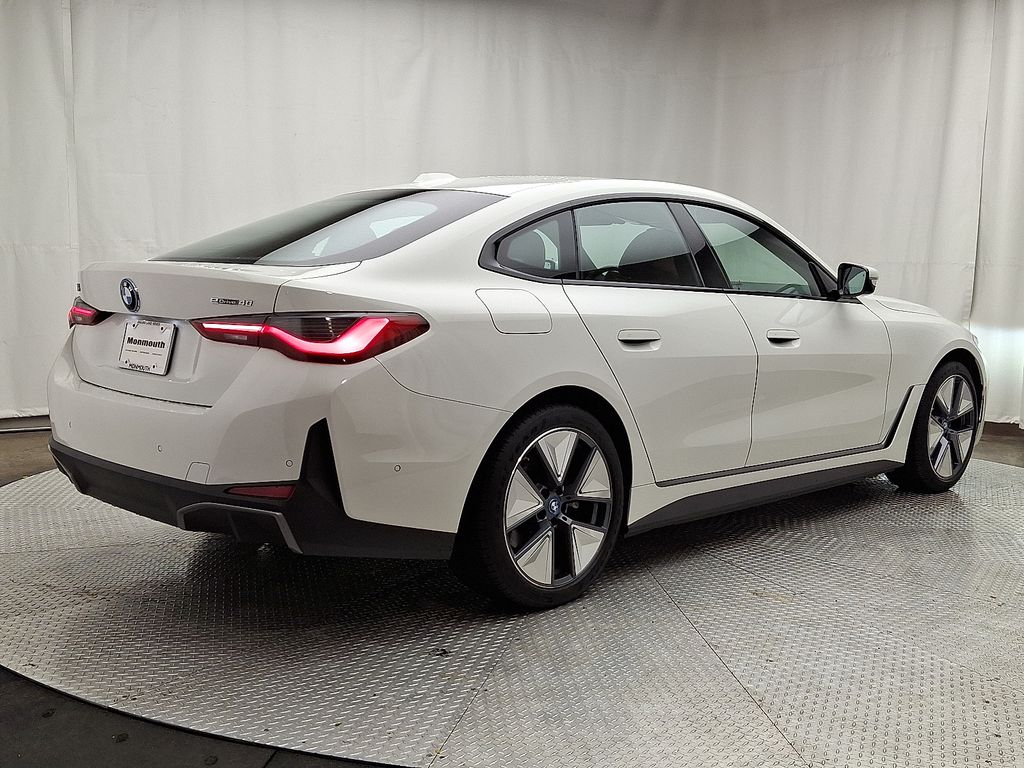 2023 BMW i4 eDrive40 4