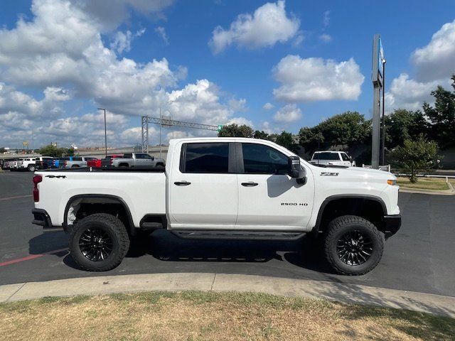 New Car 2025 Chevrolet Silverado 2500hd  4wd Crew Cab 159 Custom For Sale Under $90,000 In Austin, Texas