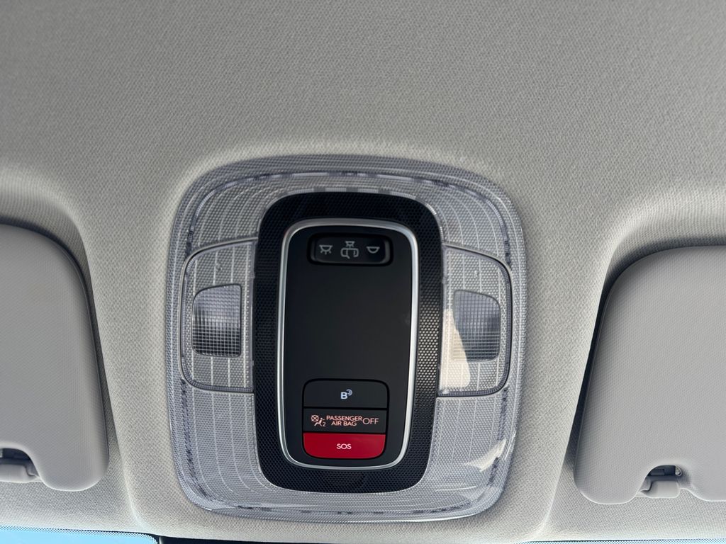 2025 Hyundai Kona SEL White at South Hills Kia