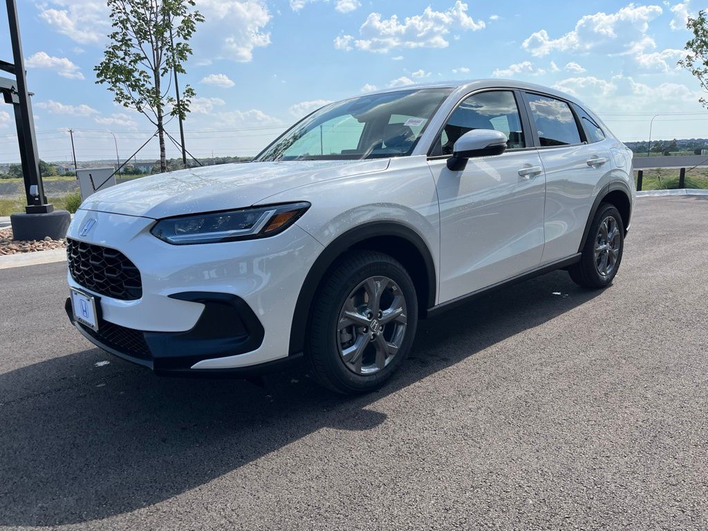 Thumbnail: 2027 Honda HR-V - 1