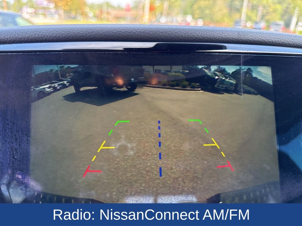 2022 Nissan Titan SV