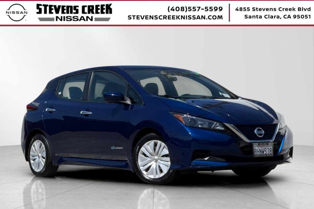 Deep Blue Pearl 2019 Nissan LEAF S FWD Hatchback Front-Wheel Drive Automatic