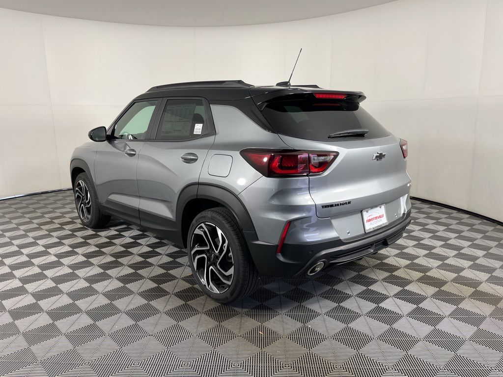Thumbnail: 2026 Chevrolet TrailBlazer - 3