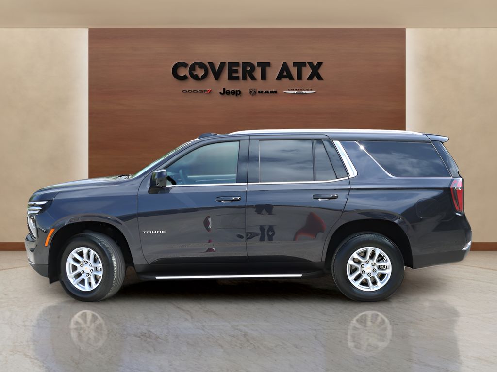 Used 2025 Gray Chevrolet LT image 2