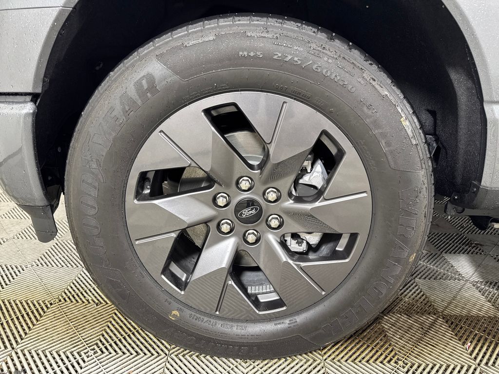 Certified Used 2024 Gray Ford XLT image 11