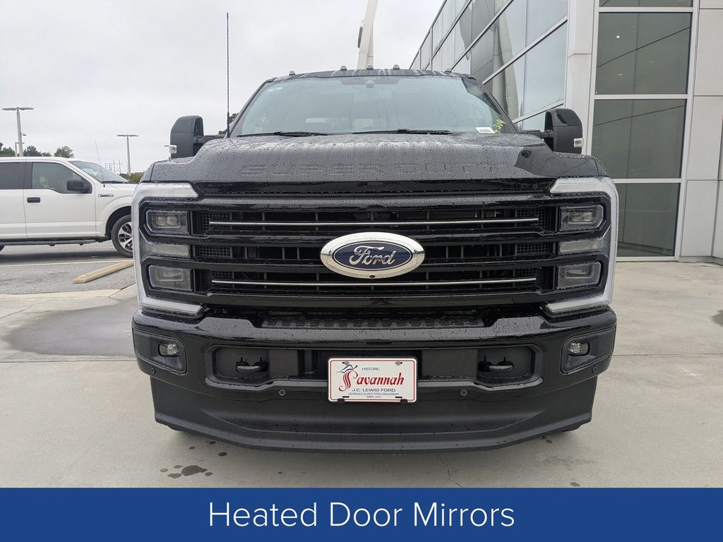 2025 Ford F-350 Super Duty Platinum