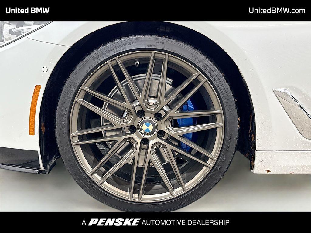 Thumbnail: 2018 BMW 5 Series - 2