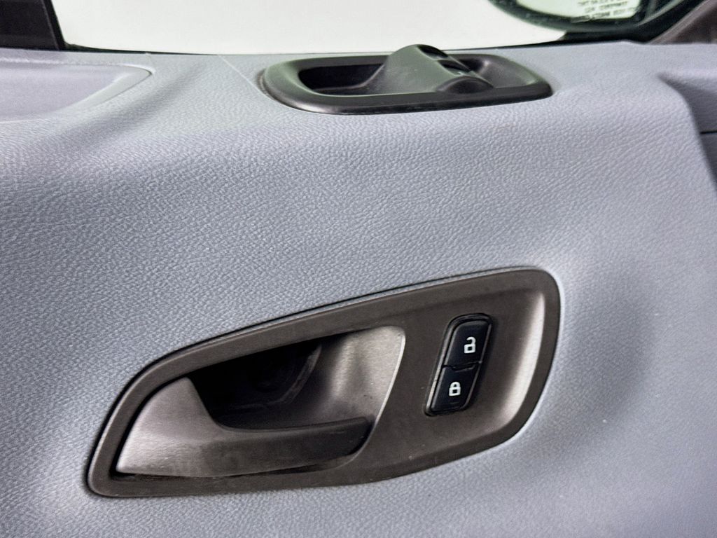 Used Car 2016 Ford Transit-350  Xlt For Sale Under $20,000 In Austin, Texas