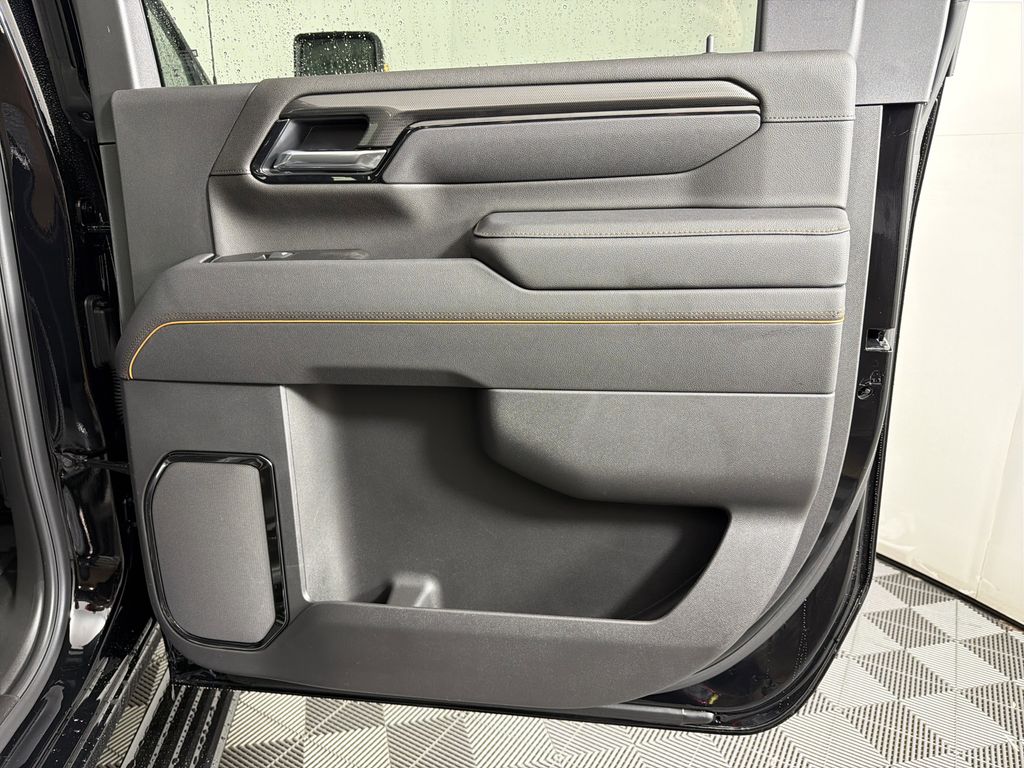 new 2026 GMC Sierra 2500HD car, priced at $83,840