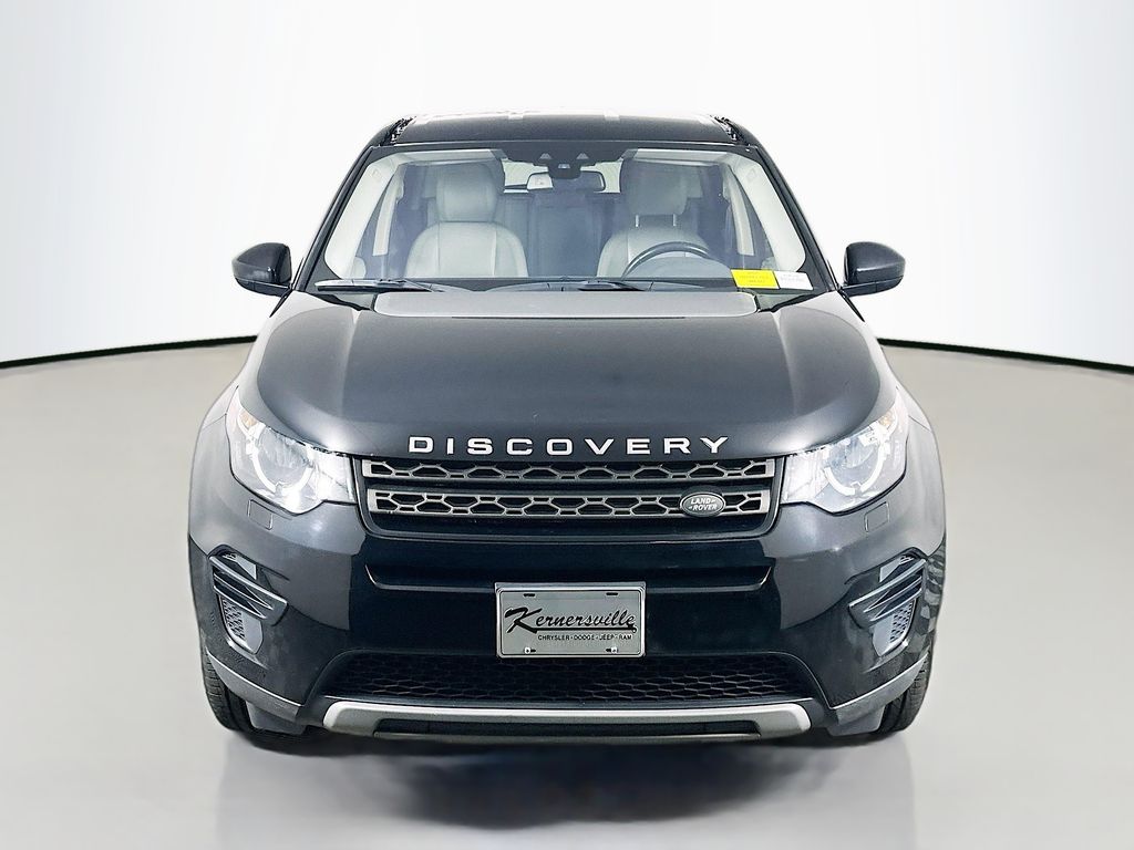 Used 2018 Black Land Rover SE image 2
