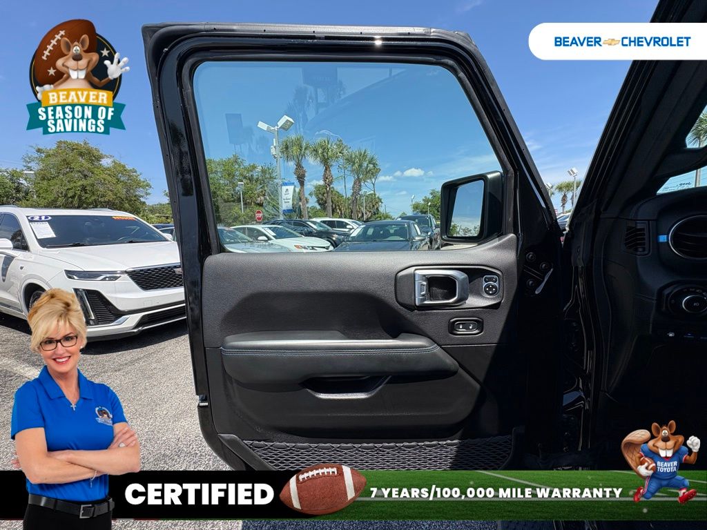 Used 2024 Jeep Wrangler SUV