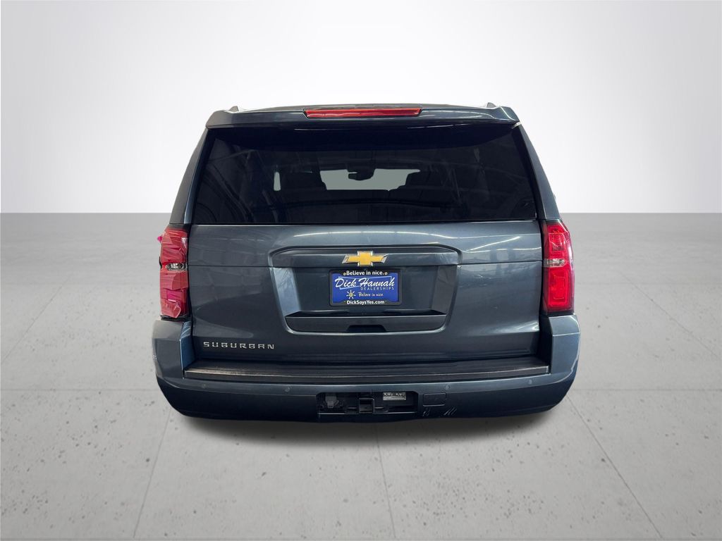 2019 Chevrolet Suburban LT