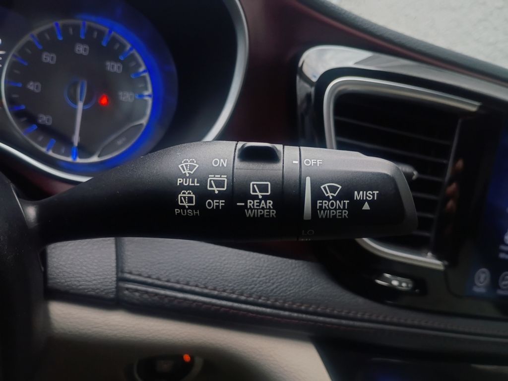 Used Car 2017 Chrysler Pacifica  Limited For Sale Under $12,000 In Austin, Texas