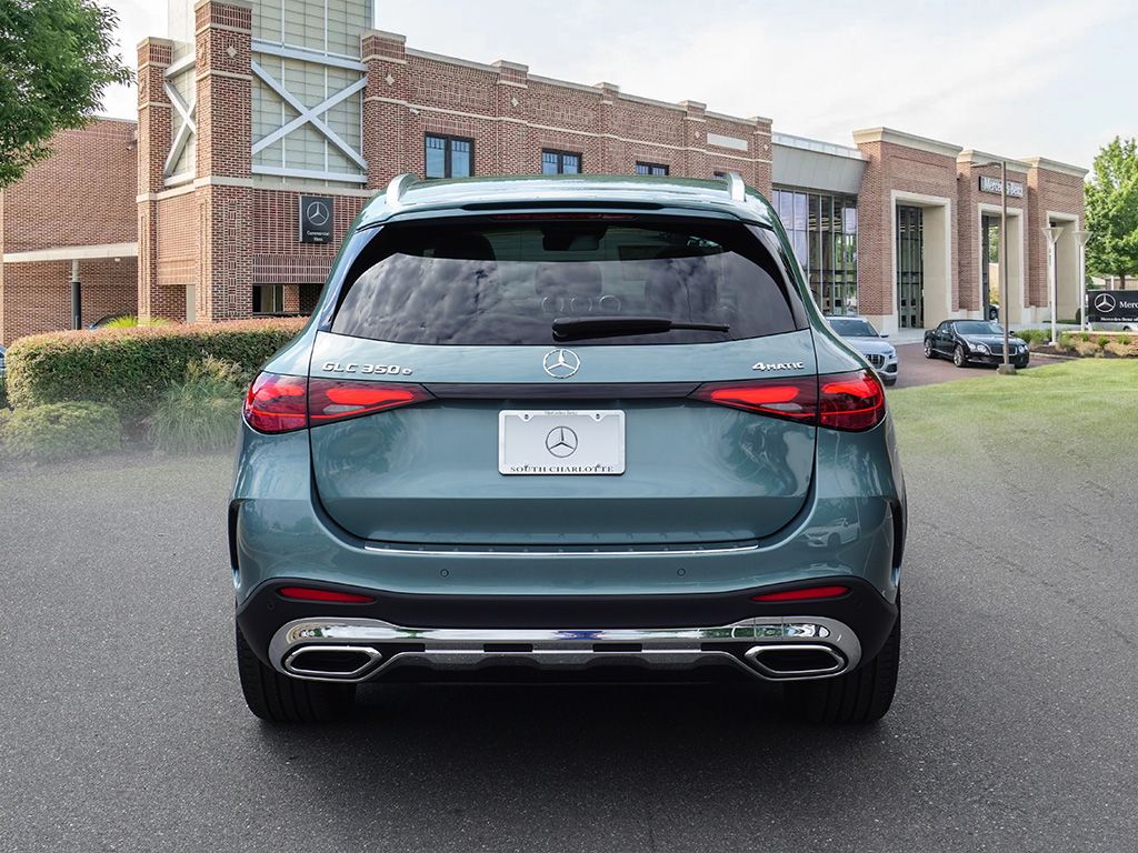 2025 Mercedes-Benz GLC 350 5
