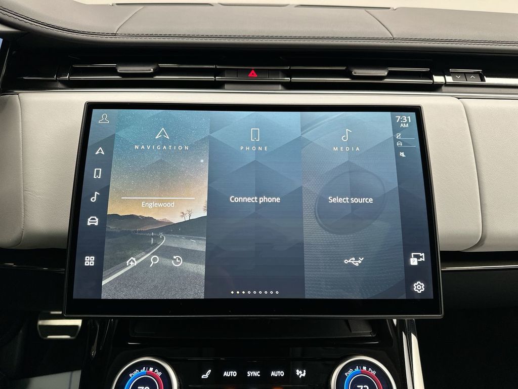 Thumbnail: 2023 Land Rover Range Rover Sport - 22