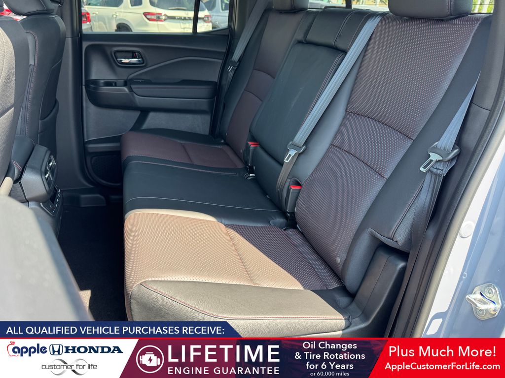 2026 Honda Ridgeline Black Edition Two-Tone