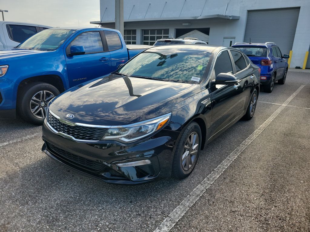 Ebony Black 2020 Kia Optima Sedan Front-Wheel Drive 6-Speed Automatic
