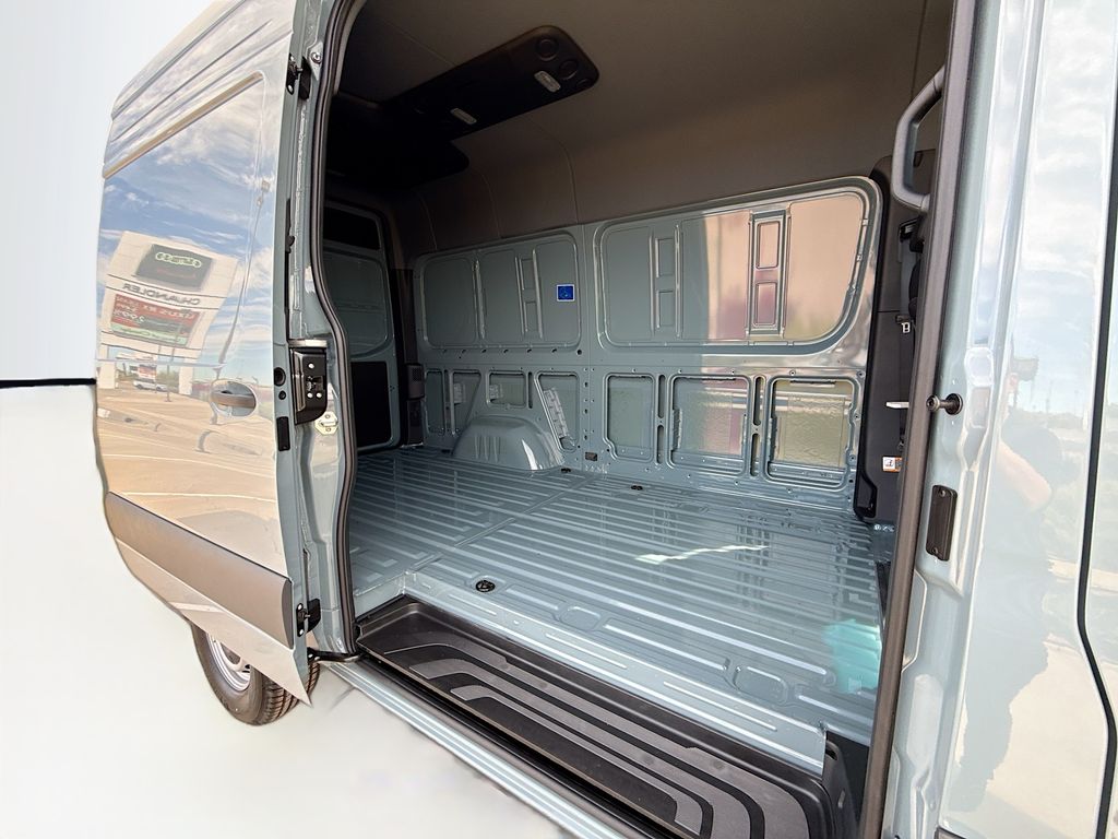 Thumbnail: 2026 Mercedes-Benz Sprinter - 20