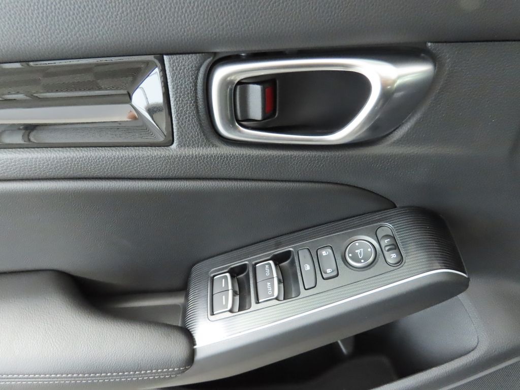 2025 Honda Civic Sport Touring 25