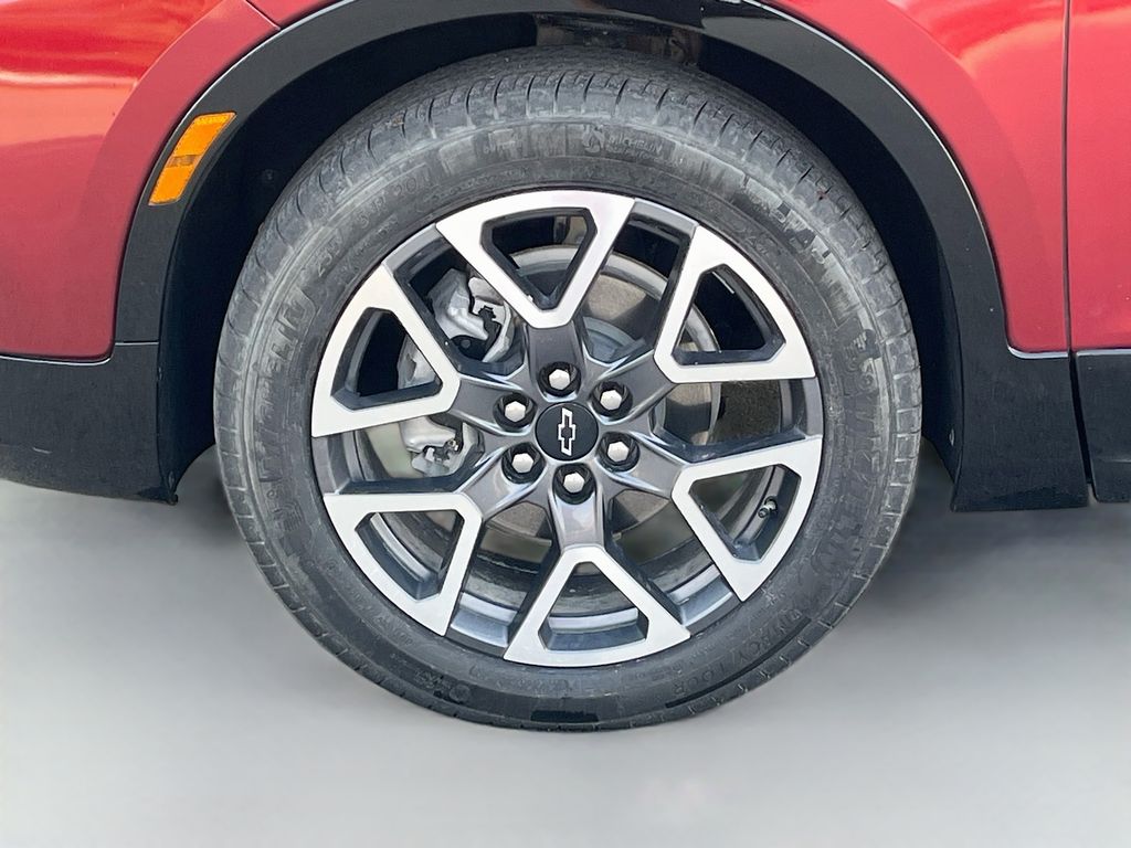 Used 2023 Red Chevrolet RS image 33