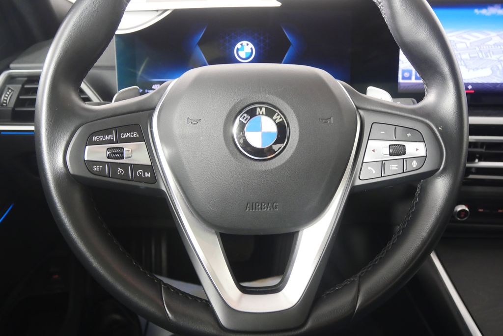 Thumbnail: 2024 BMW 3 Series - 21