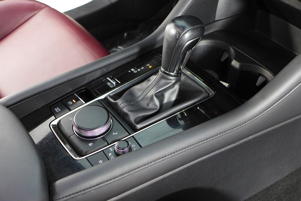 Thumbnail: 2021 Mazda Mazda3 - 15