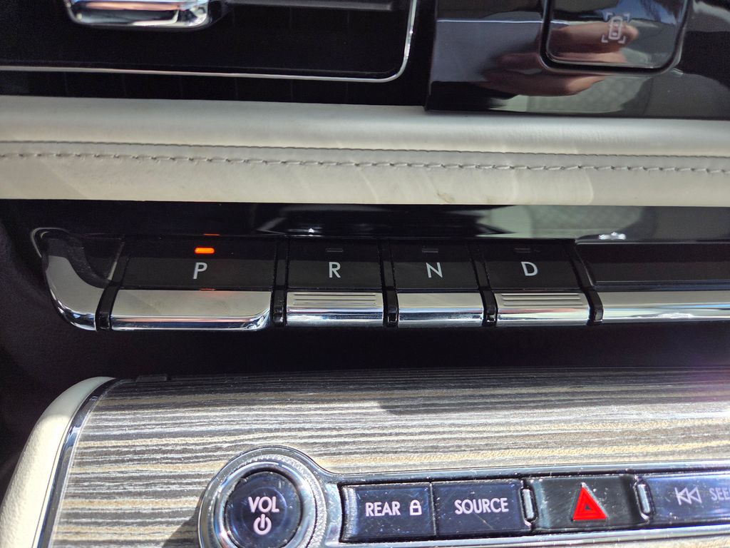 2020 Lincoln Aviator Black Label