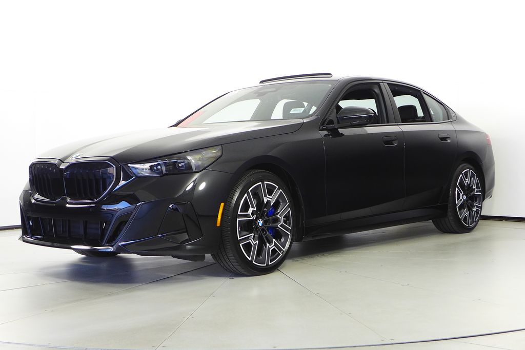 Thumbnail: 2026 BMW 5 Series - 2