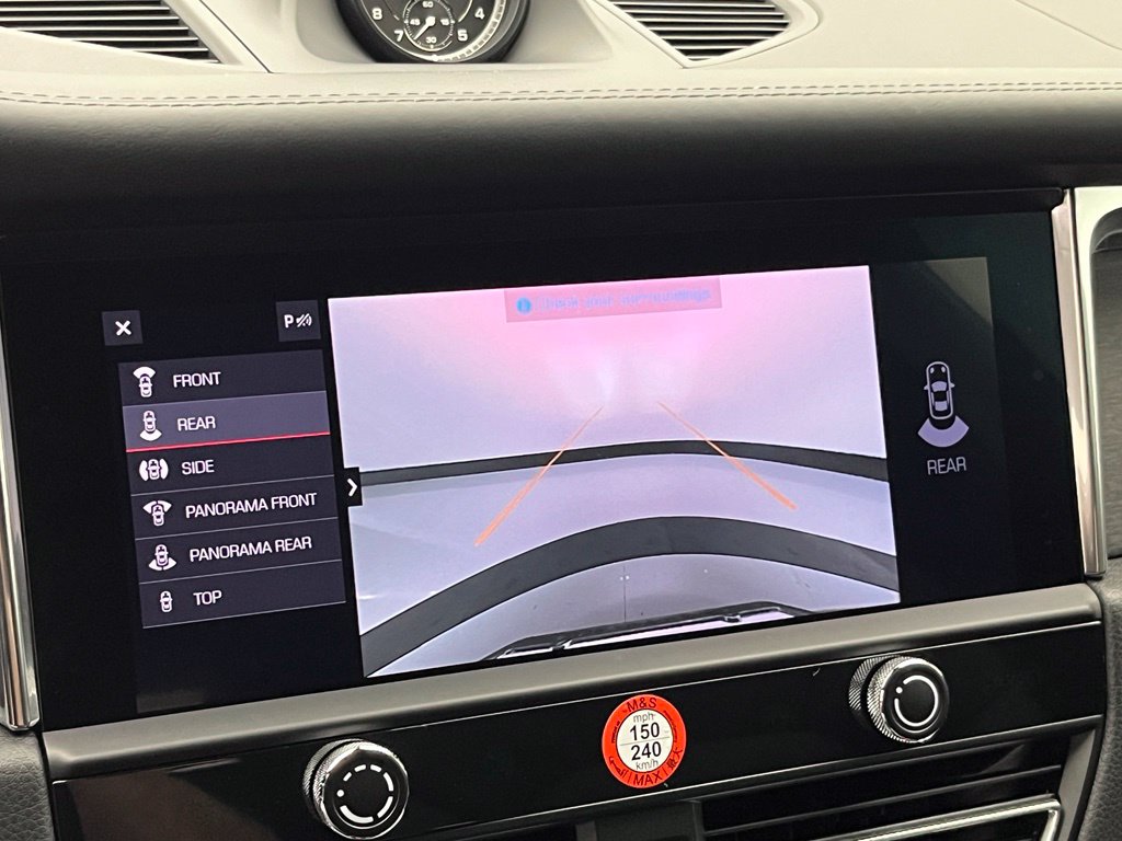 Thumbnail: 2025 Porsche Macan - 27